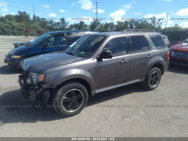 Photo 1 VIN: 1FMCU0D77CKC40577 - FORD ESCAPE 