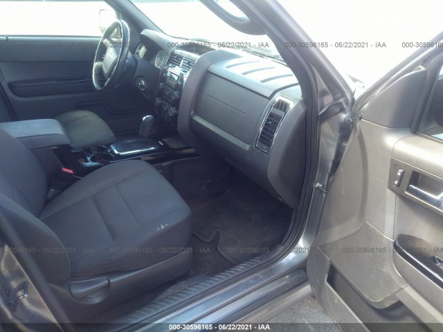 Photo 4 VIN: 1FMCU0D77CKC40577 - FORD ESCAPE 