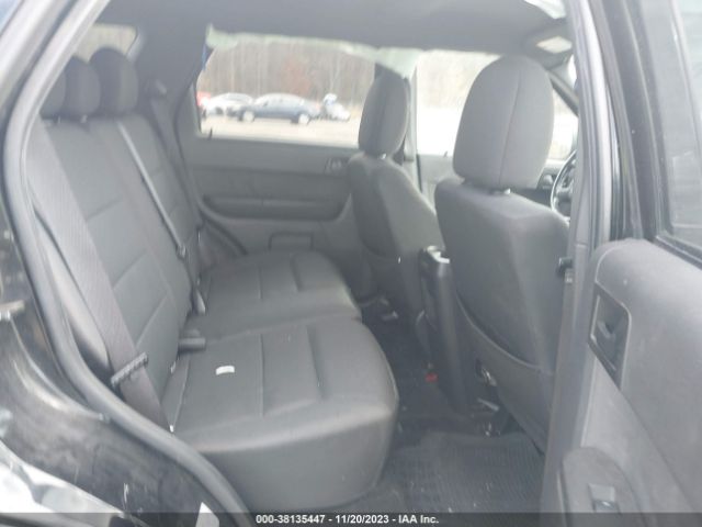 Photo 7 VIN: 1FMCU0D77CKC51661 - FORD ESCAPE 