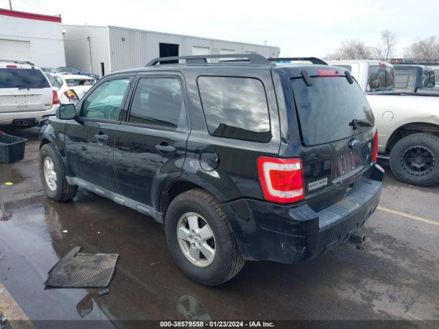 Photo 2 VIN: 1FMCU0D78AKA41664 - FORD ESCAPE 