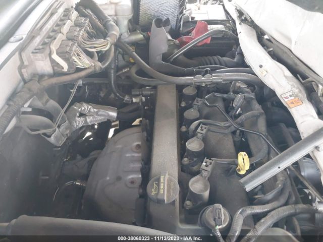 Photo 9 VIN: 1FMCU0D78AKC21713 - FORD ESCAPE 