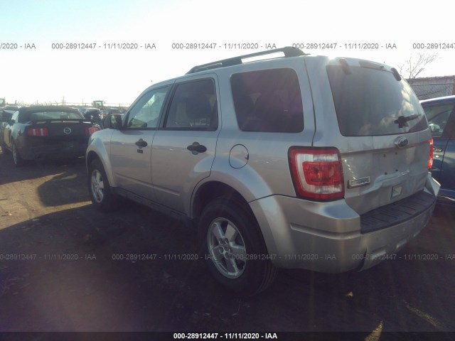 Photo 2 VIN: 1FMCU0D78AKC49866 - FORD ESCAPE 