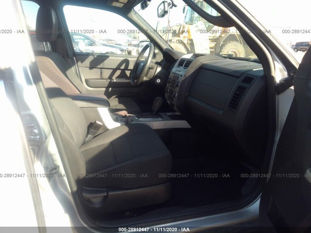 Photo 4 VIN: 1FMCU0D78AKC49866 - FORD ESCAPE 