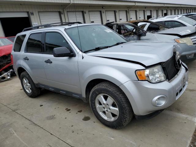 Photo 3 VIN: 1FMCU0D78AKC52475 - FORD ESCAPE XLT 