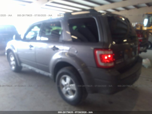 Photo 2 VIN: 1FMCU0D78AKC97173 - FORD ESCAPE 