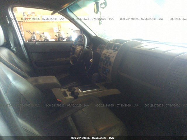 Photo 4 VIN: 1FMCU0D78AKC97173 - FORD ESCAPE 