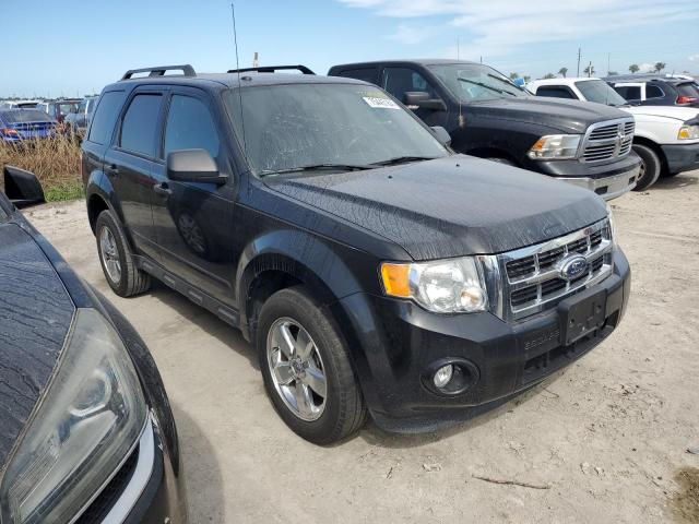 Photo 3 VIN: 1FMCU0D78BKA68171 - FORD ESCAPE XLT 