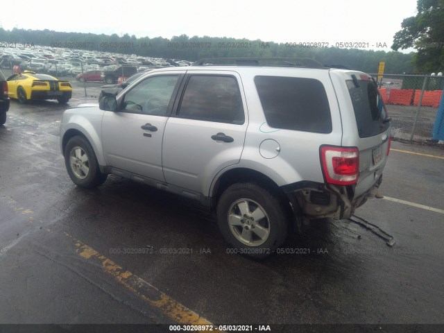 Photo 2 VIN: 1FMCU0D78BKC59637 - FORD ESCAPE 