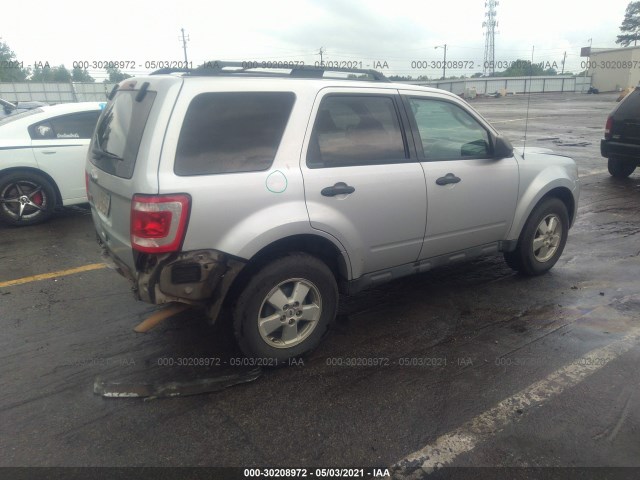 Photo 3 VIN: 1FMCU0D78BKC59637 - FORD ESCAPE 