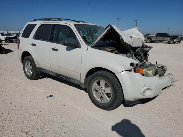 Photo 3 VIN: 1FMCU0D78CKA49380 - FORD ESCAPE XLT 