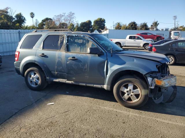 Photo 3 VIN: 1FMCU0D78CKA65269 - FORD ESCAPE XLT 