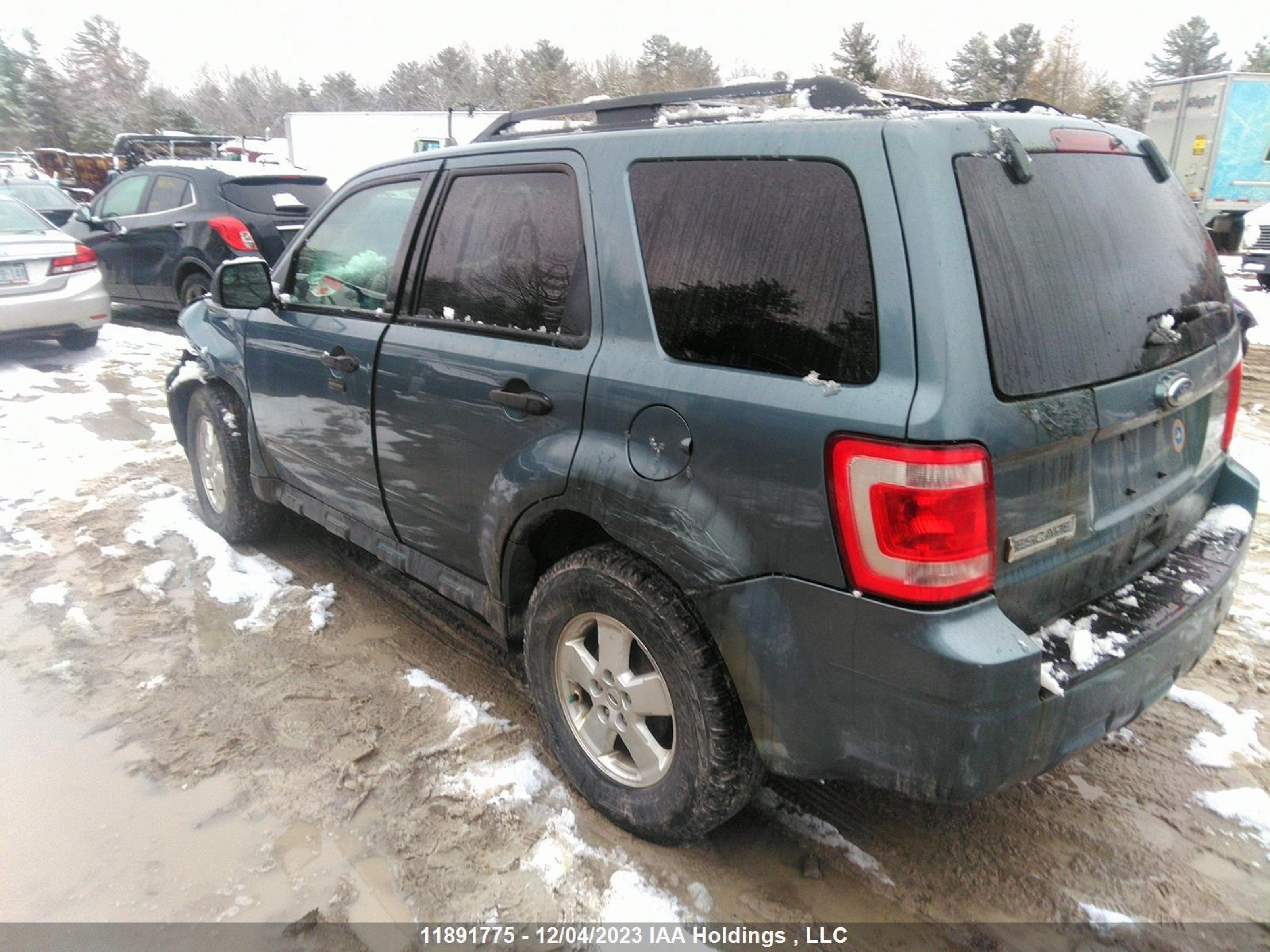 Photo 2 VIN: 1FMCU0D78CKB07536 - FORD ESCAPE 