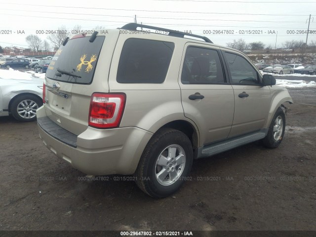 Photo 3 VIN: 1FMCU0D78CKC51250 - FORD ESCAPE 