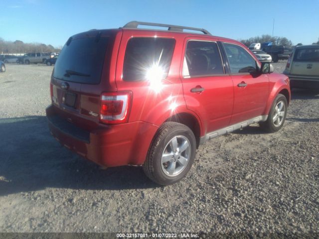 Photo 3 VIN: 1FMCU0D78CKC85690 - FORD ESCAPE 