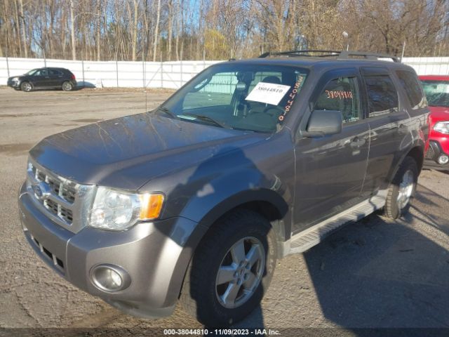 Photo 1 VIN: 1FMCU0D79AK514353 - FORD ESCAPE 