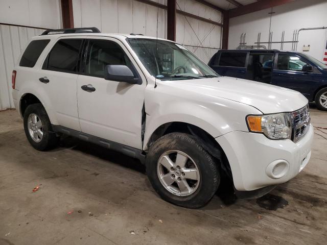 Photo 3 VIN: 1FMCU0D79AKA87908 - FORD ESCAPE 