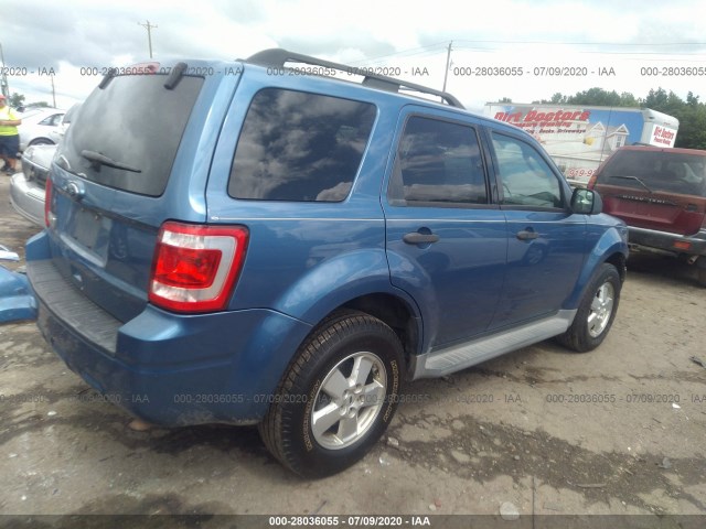 Photo 3 VIN: 1FMCU0D79AKB24648 - FORD ESCAPE 