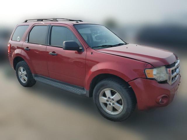 Photo 3 VIN: 1FMCU0D79AKC64070 - FORD ESCAPE 