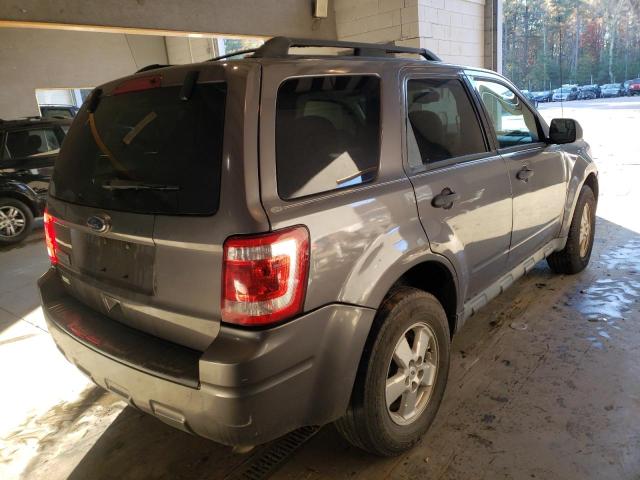 Photo 3 VIN: 1FMCU0D79AKC67731 - FORD ESCAPE XLT 