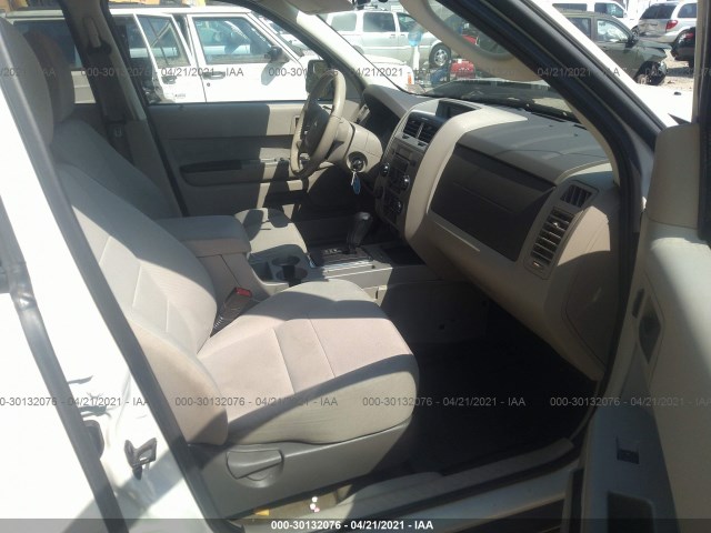 Photo 4 VIN: 1FMCU0D79AKD27345 - FORD ESCAPE 