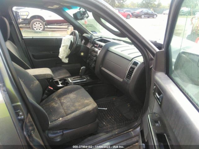 Photo 4 VIN: 1FMCU0D79BKA68079 - FORD ESCAPE 