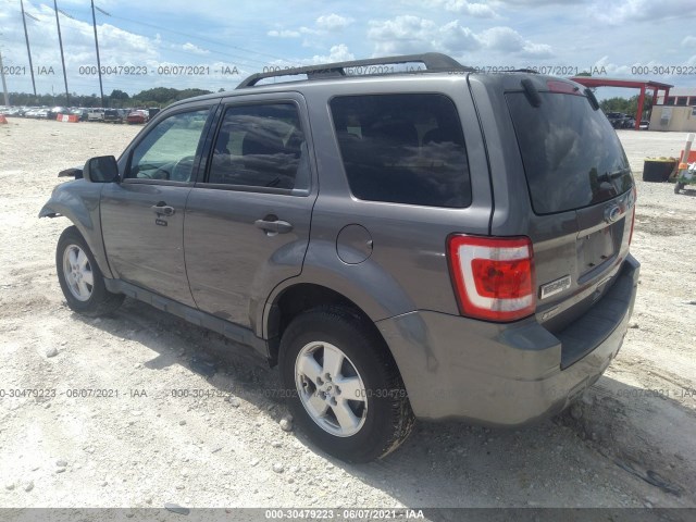 Photo 2 VIN: 1FMCU0D79BKC03643 - FORD ESCAPE 