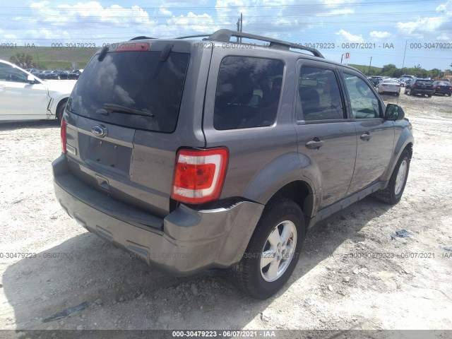 Photo 3 VIN: 1FMCU0D79BKC03643 - FORD ESCAPE 