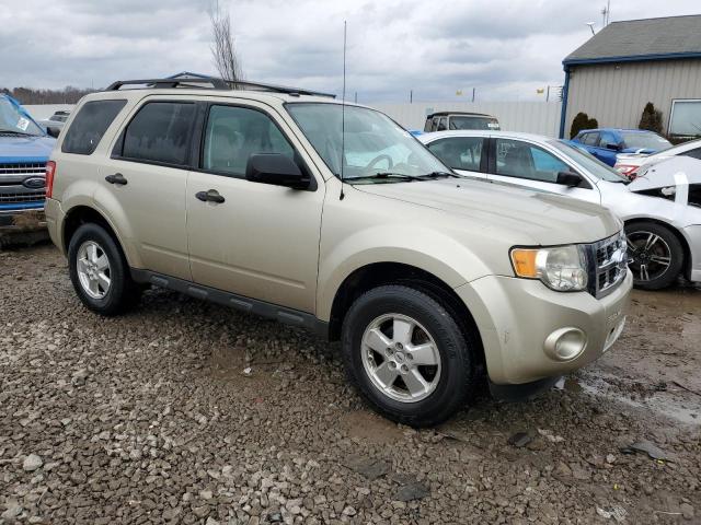 Photo 3 VIN: 1FMCU0D79BKC05957 - FORD ESCAPE 