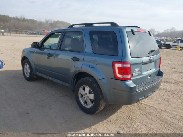 Photo 2 VIN: 1FMCU0D79CKB35071 - FORD ESCAPE 