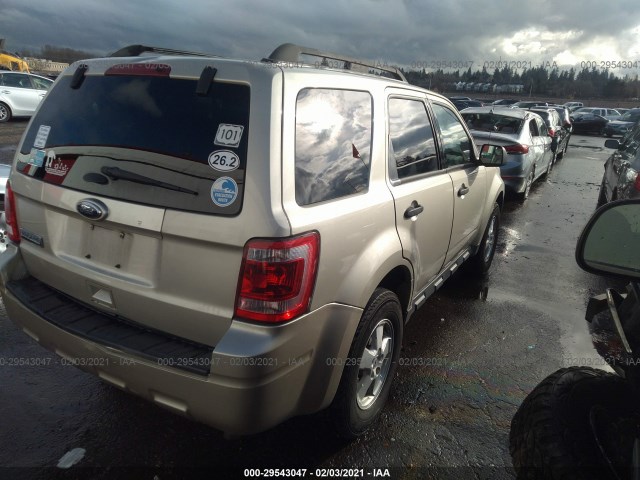 Photo 3 VIN: 1FMCU0D79CKB58222 - FORD ESCAPE 