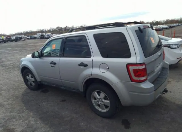 Photo 2 VIN: 1FMCU0D7XAKA71913 - FORD ESCAPE 