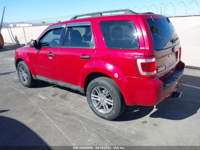 Photo 2 VIN: 1FMCU0D7XAKA78246 - FORD ESCAPE 