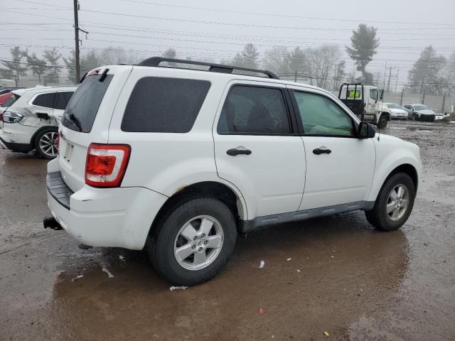 Photo 2 VIN: 1FMCU0D7XAKA93331 - FORD ESCAPE 