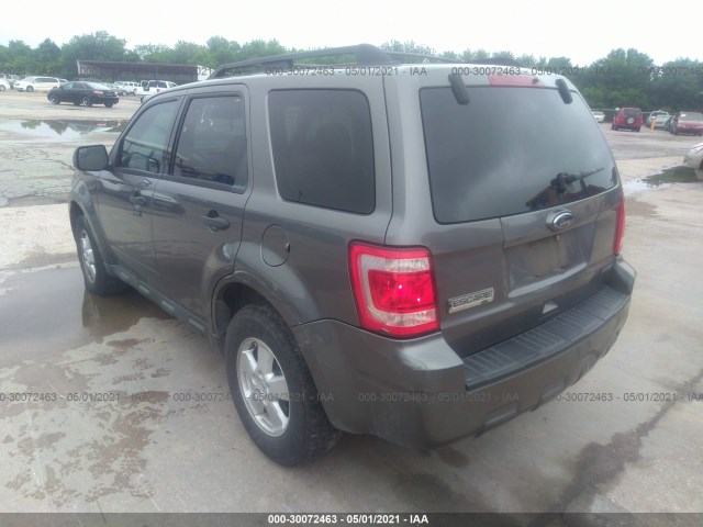 Photo 2 VIN: 1FMCU0D7XAKA95614 - FORD ESCAPE 