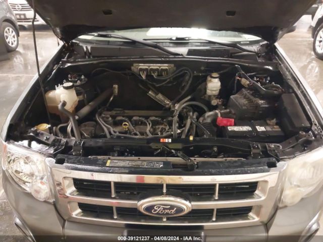 Photo 9 VIN: 1FMCU0D7XAKC49206 - FORD ESCAPE 