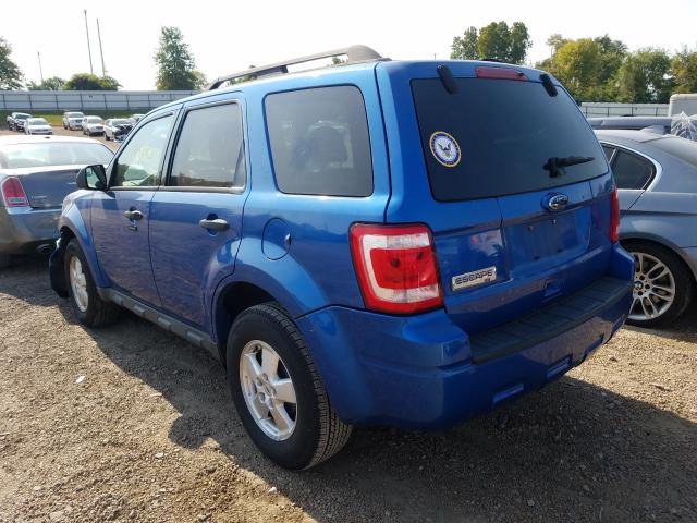 Photo 2 VIN: 1FMCU0D7XBKA07677 - FORD ESCAPE XLT 