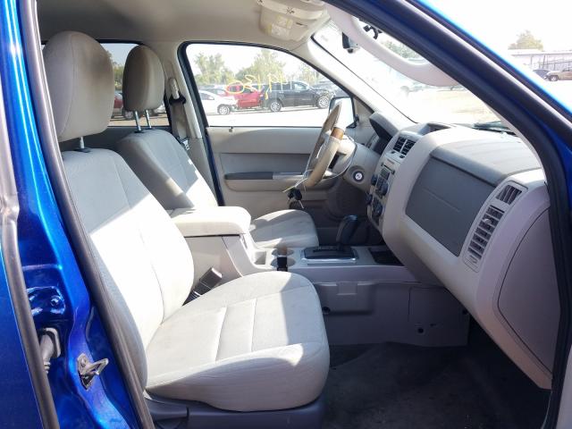 Photo 4 VIN: 1FMCU0D7XBKA07677 - FORD ESCAPE XLT 