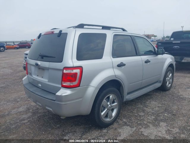 Photo 3 VIN: 1FMCU0D7XBKA61657 - FORD ESCAPE 