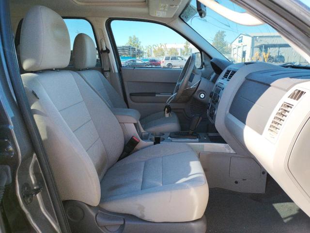 Photo 4 VIN: 1FMCU0D7XBKA69404 - FORD ESCAPE XLT 