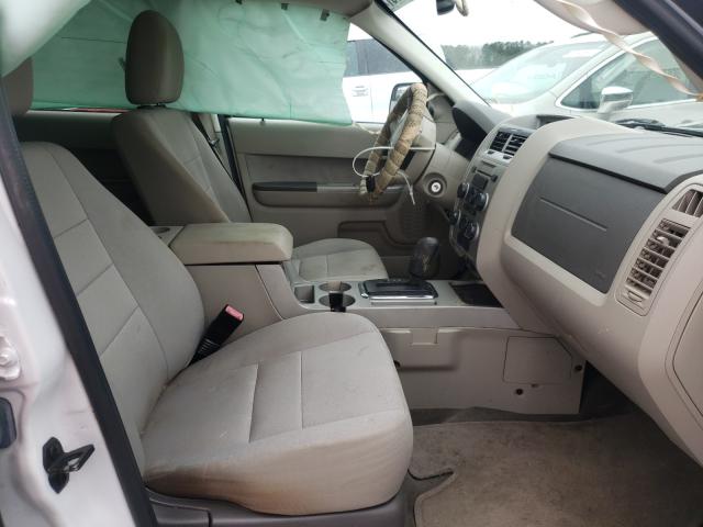 Photo 4 VIN: 1FMCU0D7XBKB54419 - FORD ESCAPE XLT 