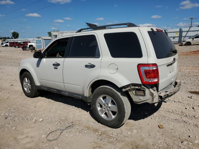 Photo 1 VIN: 1FMCU0D7XCKA17563 - FORD ESCAPE XLT 