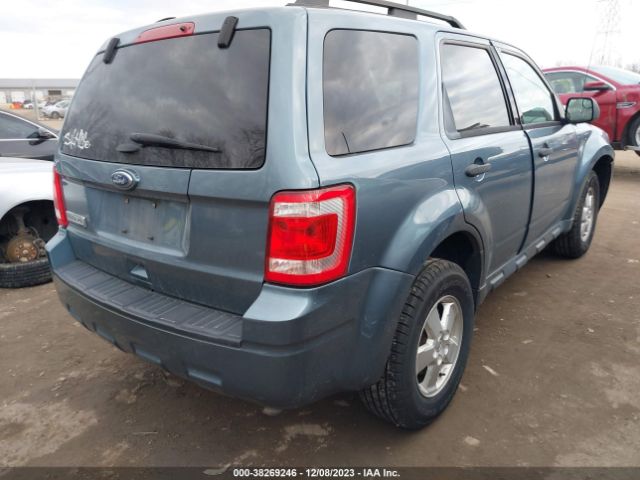 Photo 3 VIN: 1FMCU0D7XCKA27171 - FORD ESCAPE 