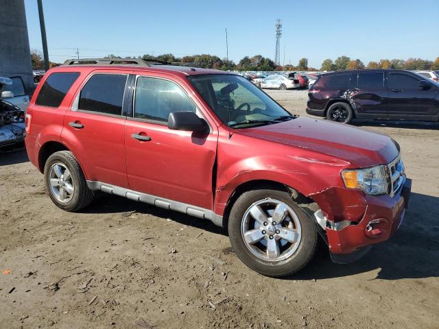 Photo 3 VIN: 1FMCU0D7XCKA81747 - FORD ESCAPE XLT 