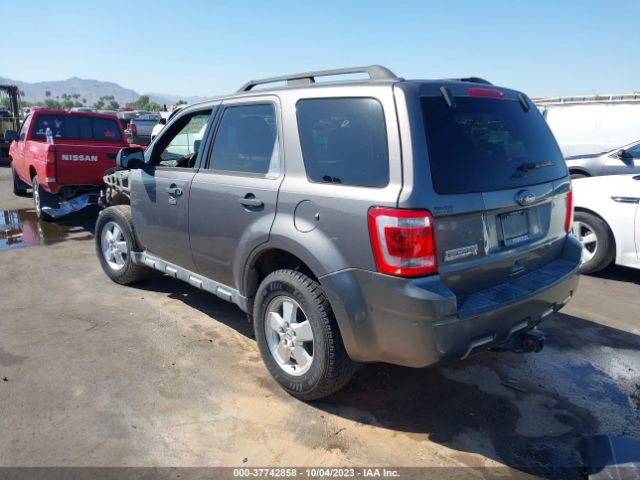 Photo 2 VIN: 1FMCU0D7XCKB91892 - FORD ESCAPE 