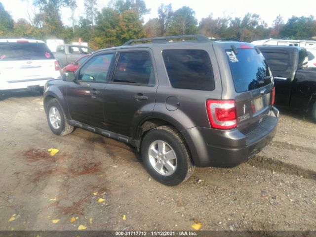 Photo 2 VIN: 1FMCU0D7XCKB94243 - FORD ESCAPE 