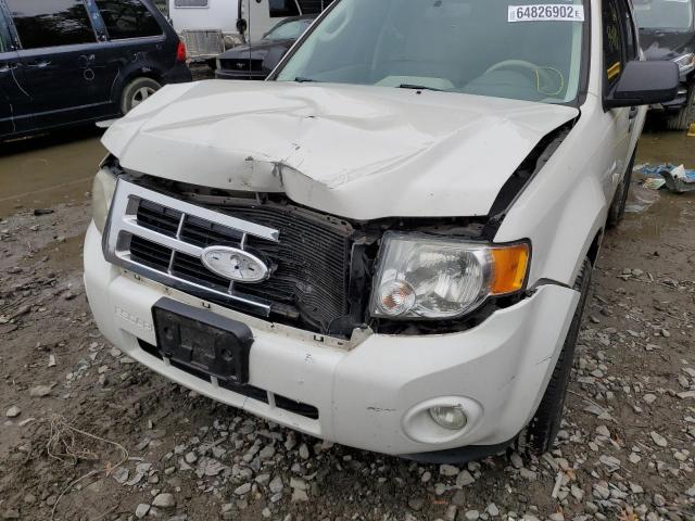 Photo 8 VIN: 1FMCU0D7XCKC62587 - FORD ESCAPE XLT 