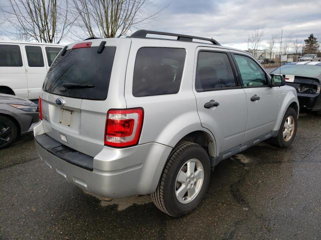 Photo 2 VIN: 1FMCU0D7XCKC68129 - FORD ESCAPE XLT 