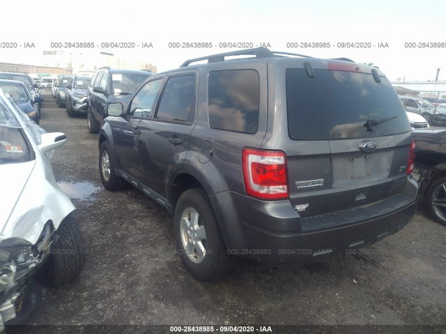 Photo 2 VIN: 1FMCU0DG0AKA03586 - FORD ESCAPE 