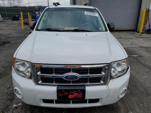 Photo 4 VIN: 1FMCU0DG0AKA68695 - FORD ESCAPE 