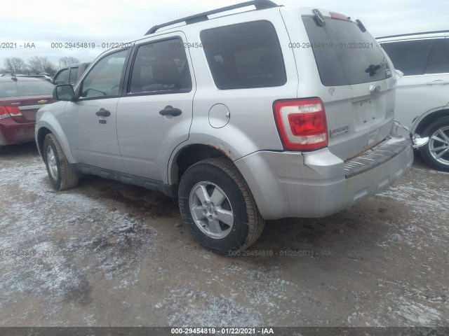 Photo 2 VIN: 1FMCU0DG0AKB43251 - FORD ESCAPE 